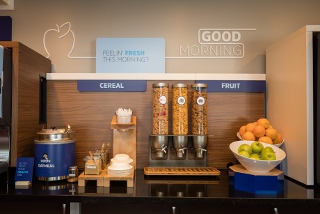 Welcome To Holiday Inn Express Mountain View Palo Alto - Breakfast Cereals